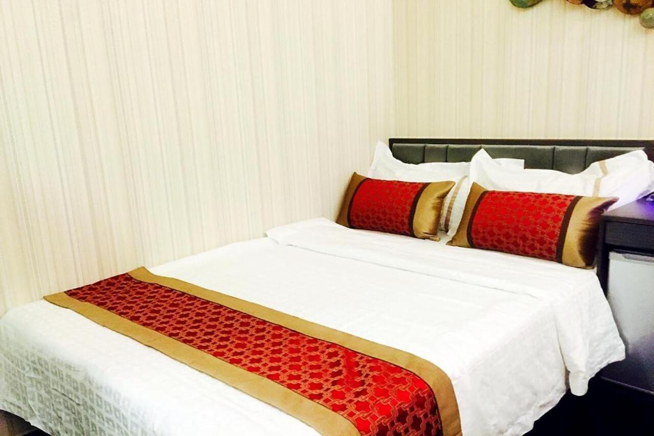 Seasons Hotel Hong Kong Dış mekan fotoğraf
