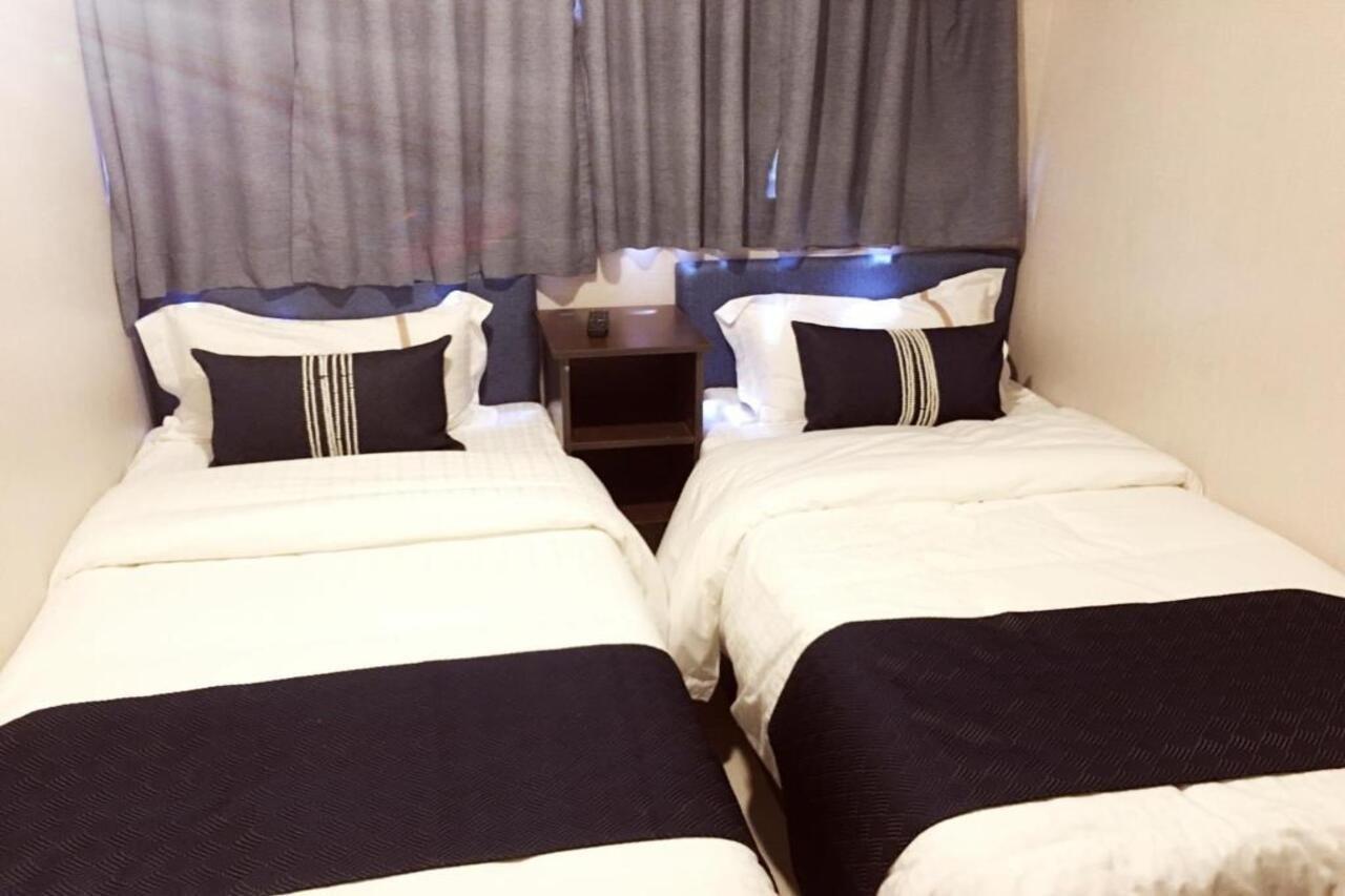 Seasons Hotel Hong Kong Dış mekan fotoğraf